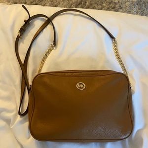 Michael Kors Jet Set brown crossbody.